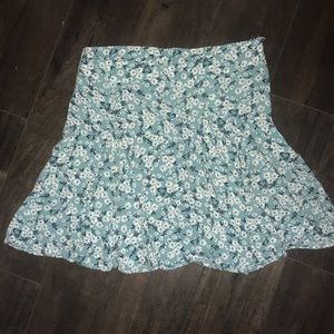 NWOT Zara floral skort